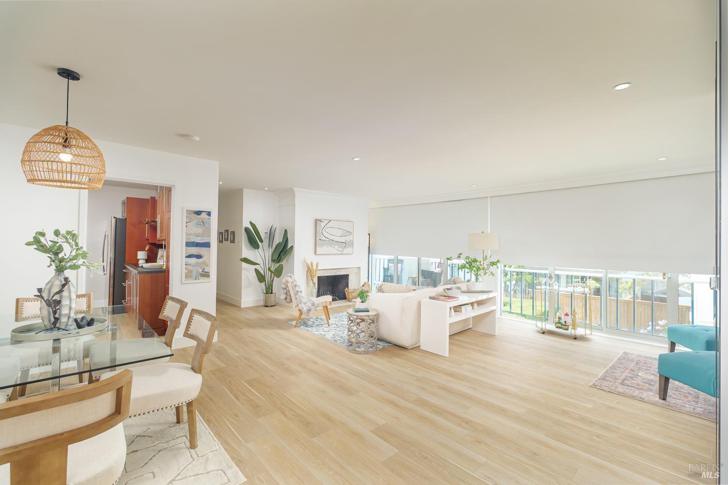 Detail Gallery Image 2 of 29 For 4221 Shelter Bay Ave, Mill Valley,  CA 94941 - 2 Beds | 2 Baths