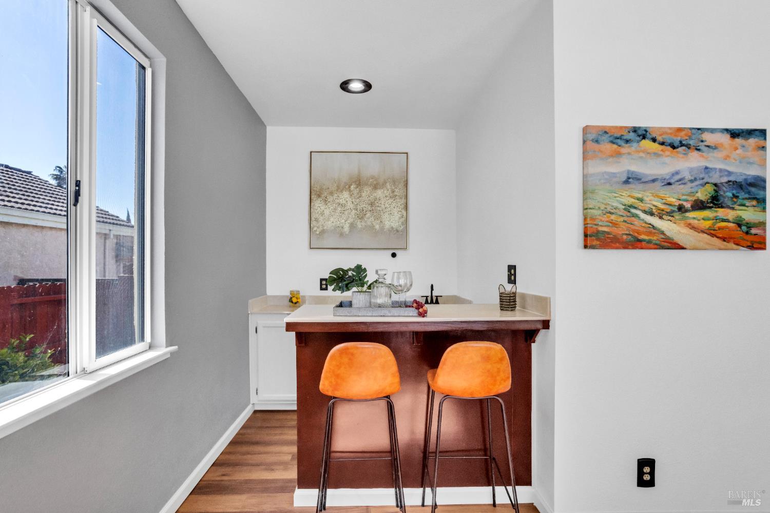 Detail Gallery Image 17 of 35 For 1042 Armsby Way, Suisun City,  CA 94585 - 3 Beds | 2/1 Baths