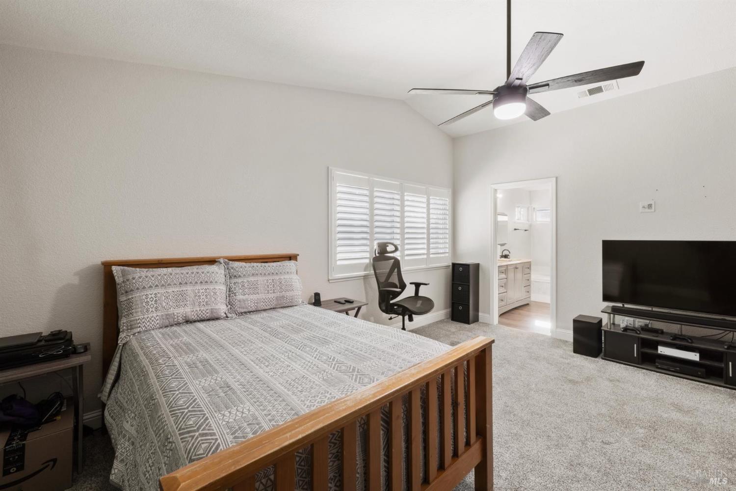 Detail Gallery Image 31 of 60 For 654 Rutgers St, Vacaville,  CA 95687 - 5 Beds | 3 Baths
