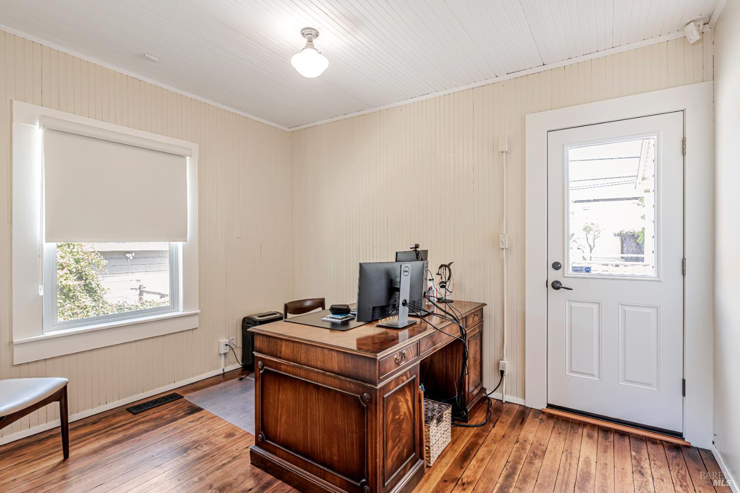 Detail Gallery Image 36 of 71 For 602 W K St, Benicia,  CA 94510 - – Beds | – Baths