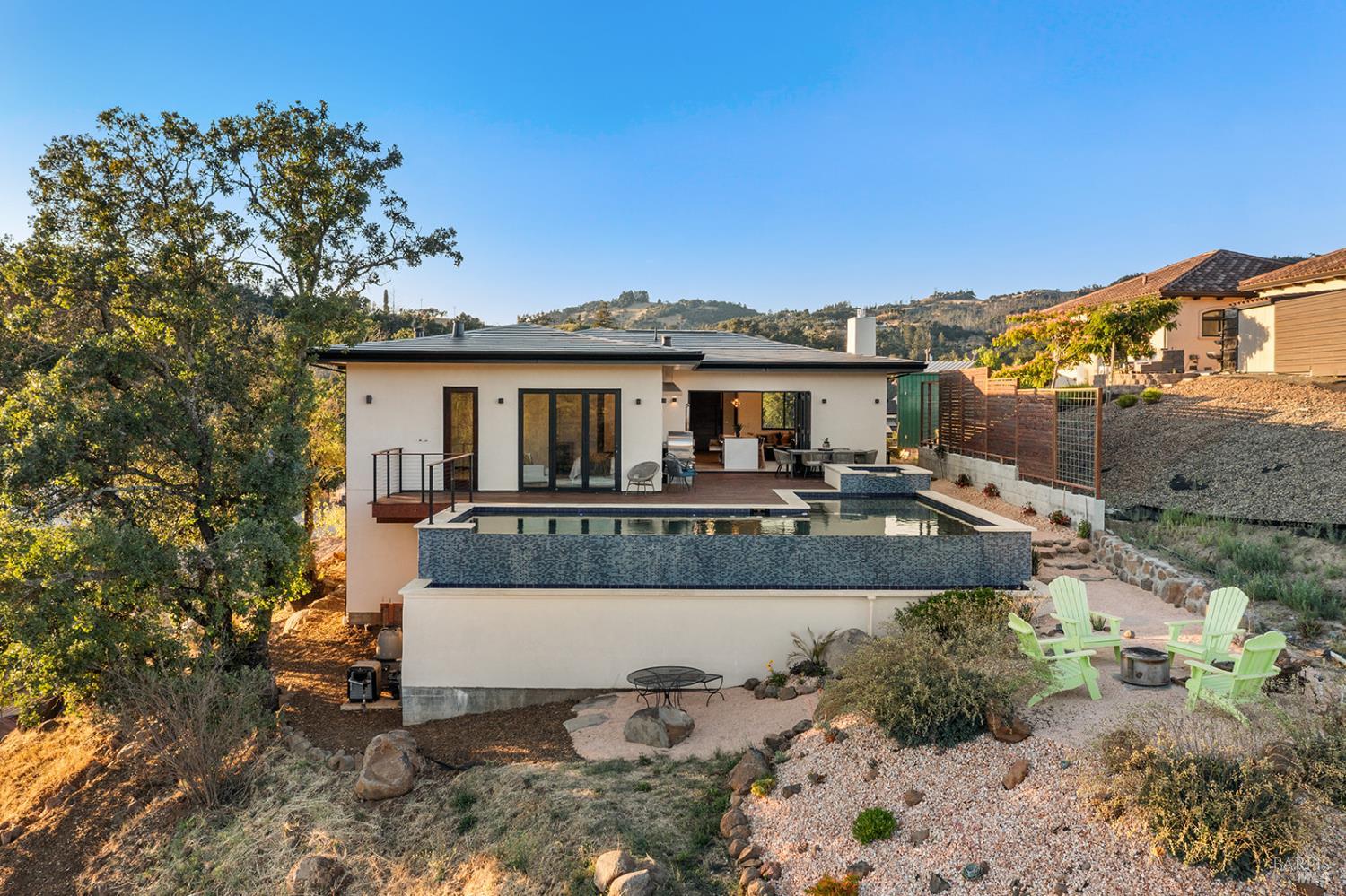 Detail Gallery Image 92 of 93 For 5044 Linda Ln, Santa Rosa,  CA 95404 - 3 Beds | 3/1 Baths