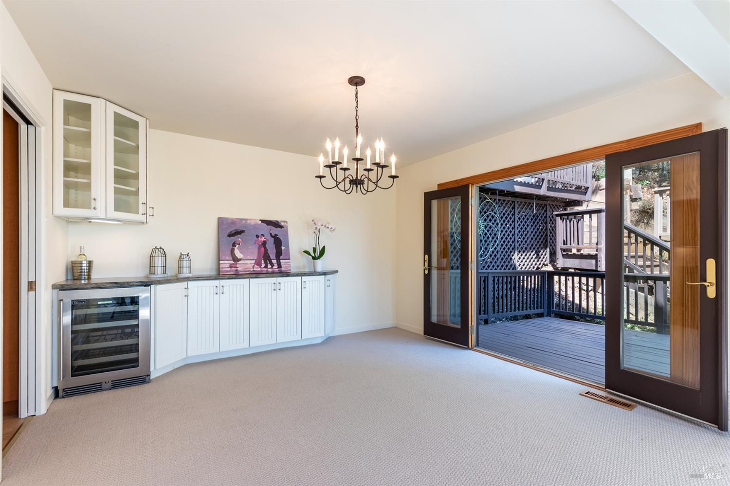 Detail Gallery Image 7 of 25 For 50 Palomino Cir, Novato,  CA 94947 - 3 Beds | 2/1 Baths