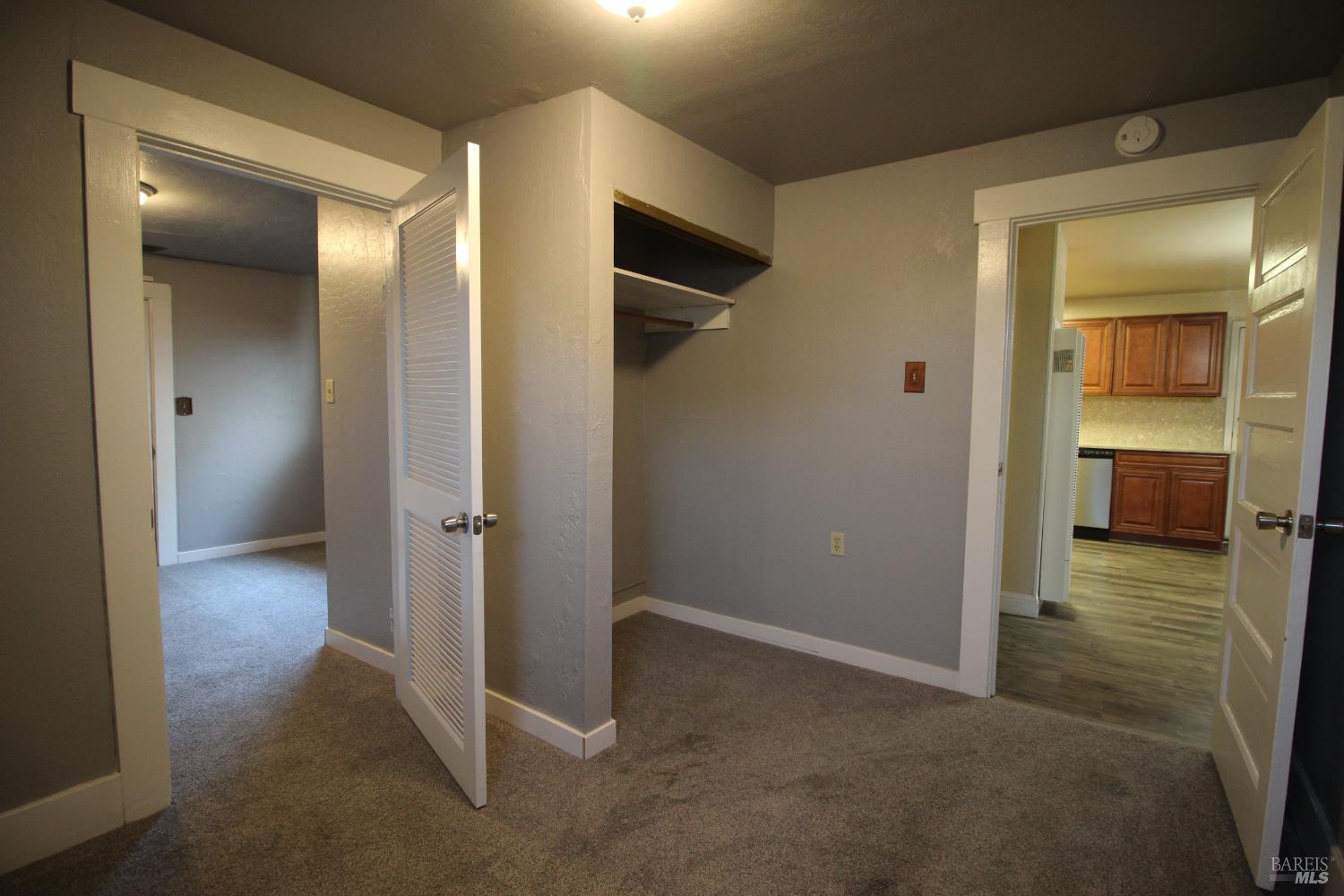 Detail Gallery Image 13 of 26 For 206 Woodrow Ave, Vallejo,  CA 94591 - 3 Beds | 2 Baths
