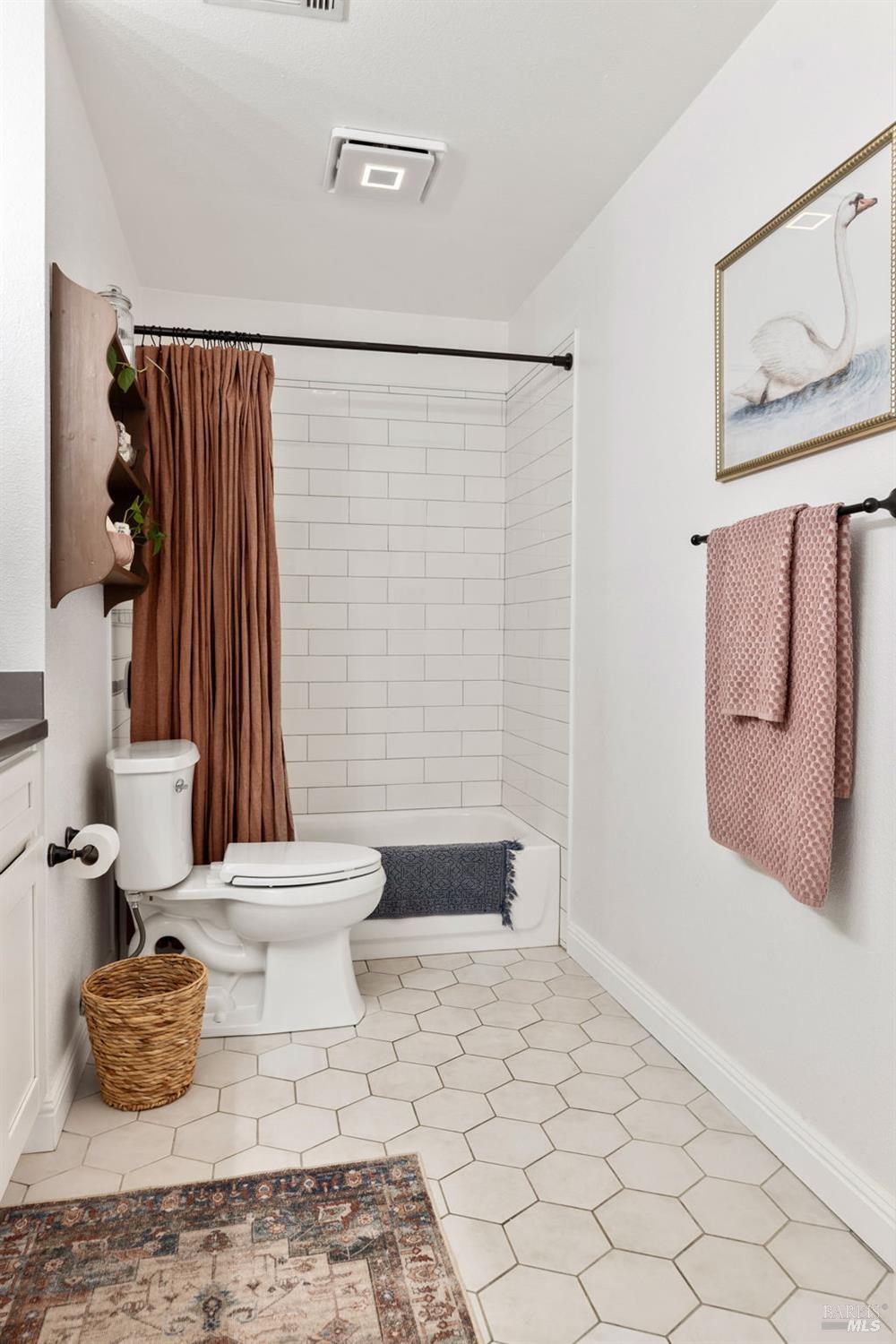 Detail Gallery Image 19 of 30 For 243 Cedar St, Vacaville,  CA 95688 - 4 Beds | 2 Baths
