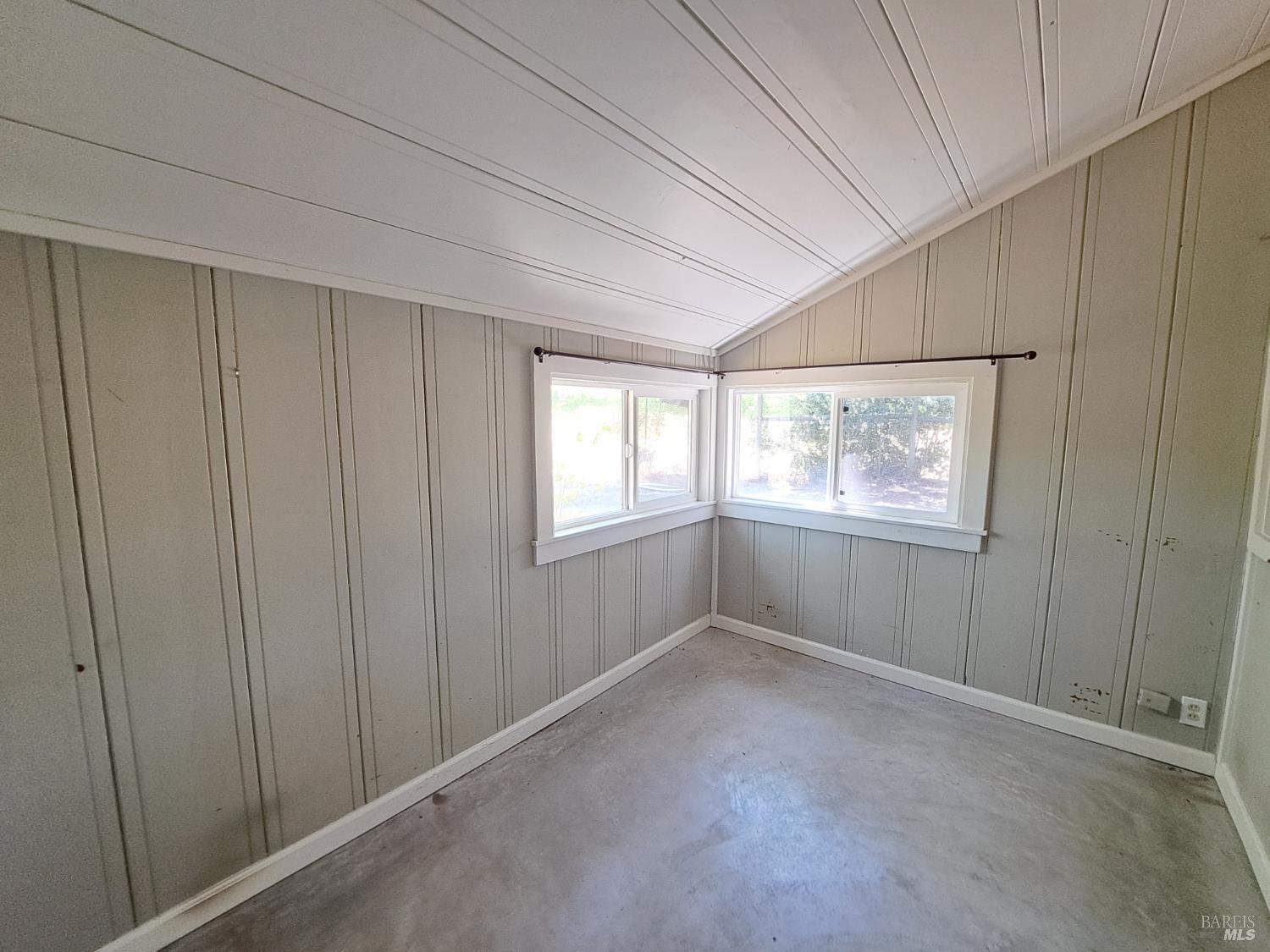Detail Gallery Image 29 of 41 For 1705 Wooden Valley Rd, Napa,  CA 94558 - 1 Beds | 1 Baths