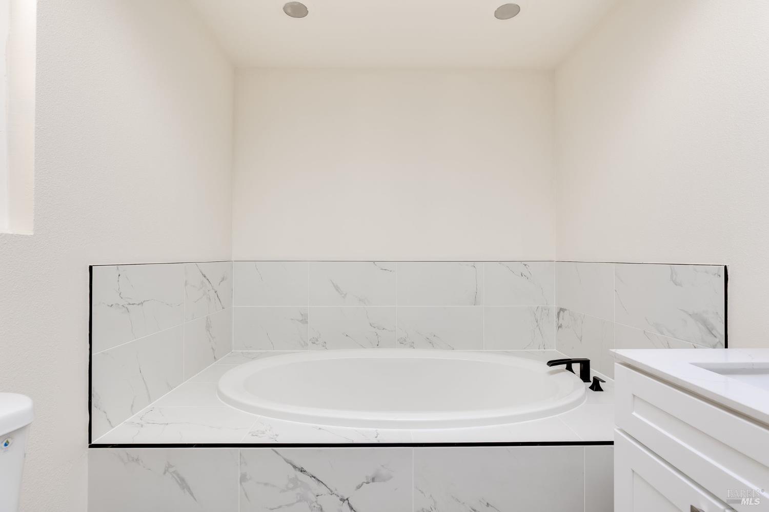 Detail Gallery Image 26 of 32 For 2257 Bellamy Ct, Fairfield,  CA 94533 - 3 Beds | 2 Baths