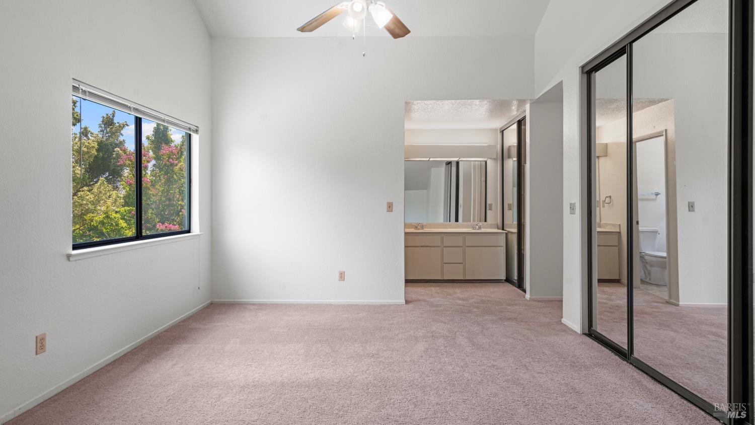 Detail Gallery Image 23 of 39 For 231 Park Ln, Vacaville,  CA 95687 - 3 Beds | 2/1 Baths