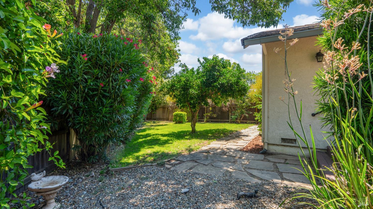 Detail Gallery Image 55 of 66 For 173 San Jose Ct, Vacaville,  CA 95688 - 4 Beds | 2 Baths