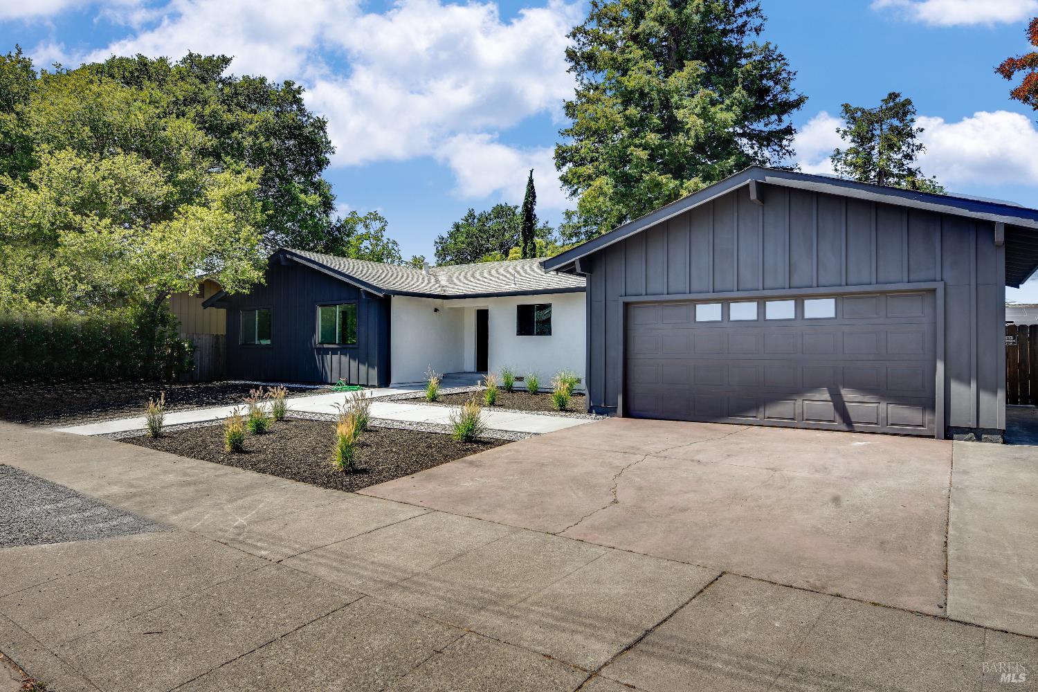 Detail Gallery Image 31 of 39 For 2513 Bethards Dr, Santa Rosa,  CA 95405 - 4 Beds | 2/1 Baths