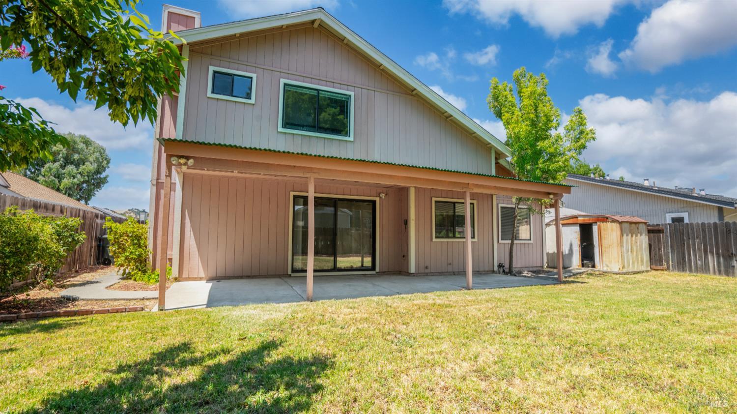 Detail Gallery Image 33 of 39 For 231 Park Ln, Vacaville,  CA 95687 - 3 Beds | 2/1 Baths