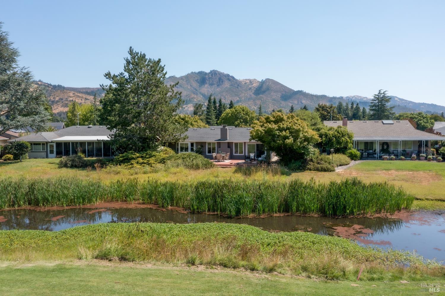 Detail Gallery Image 30 of 32 For 137 Valley Lakes Dr, Santa Rosa,  CA 95409 - 3 Beds | 2 Baths