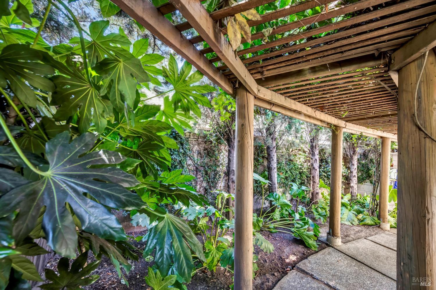 Detail Gallery Image 49 of 63 For 1015 Shetler Ave, Napa,  CA 94559 - 3 Beds | 2/1 Baths