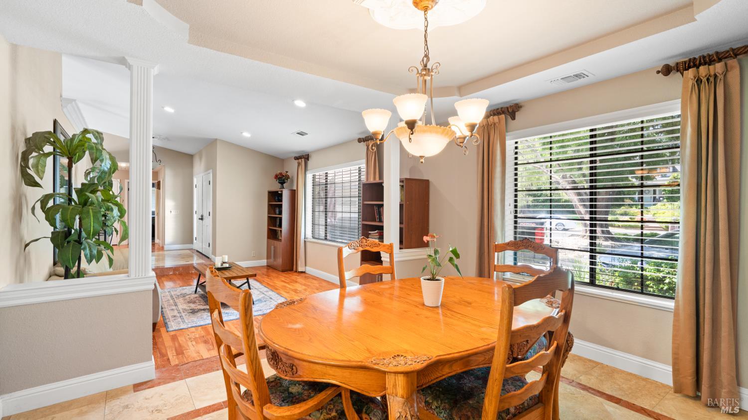 Detail Gallery Image 12 of 66 For 173 San Jose Ct, Vacaville,  CA 95688 - 4 Beds | 2 Baths
