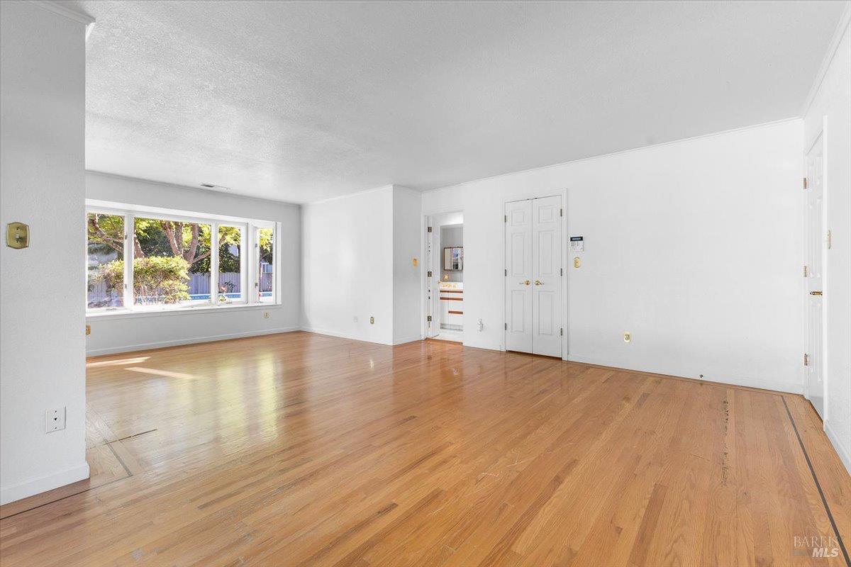 Detail Gallery Image 22 of 55 For 1819 Cedar St, Calistoga,  CA 94515 - 3 Beds | 2/1 Baths