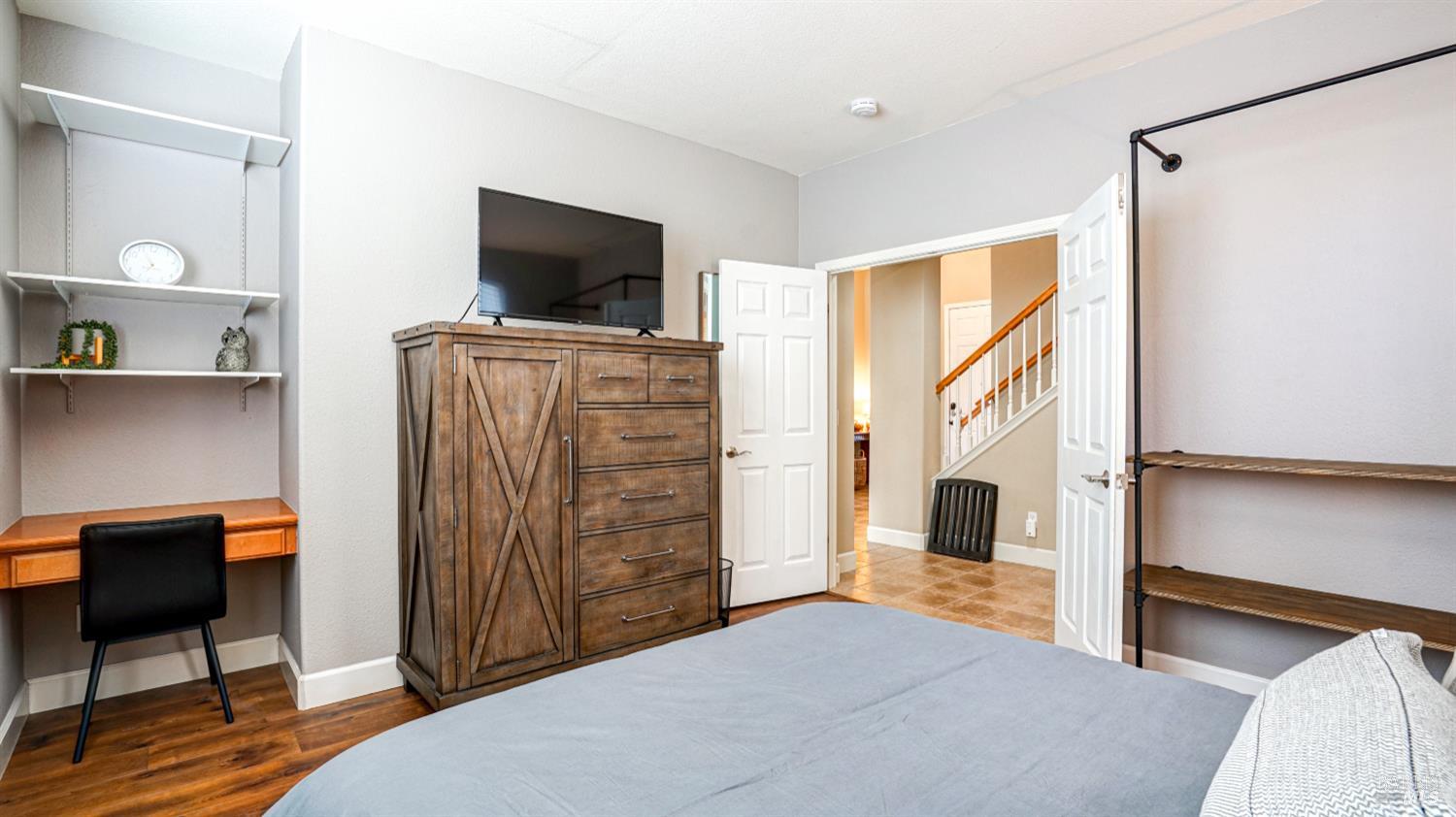 Detail Gallery Image 13 of 43 For 8414 Stomper Dr, Windsor,  CA 95492 - 4 Beds | 3 Baths