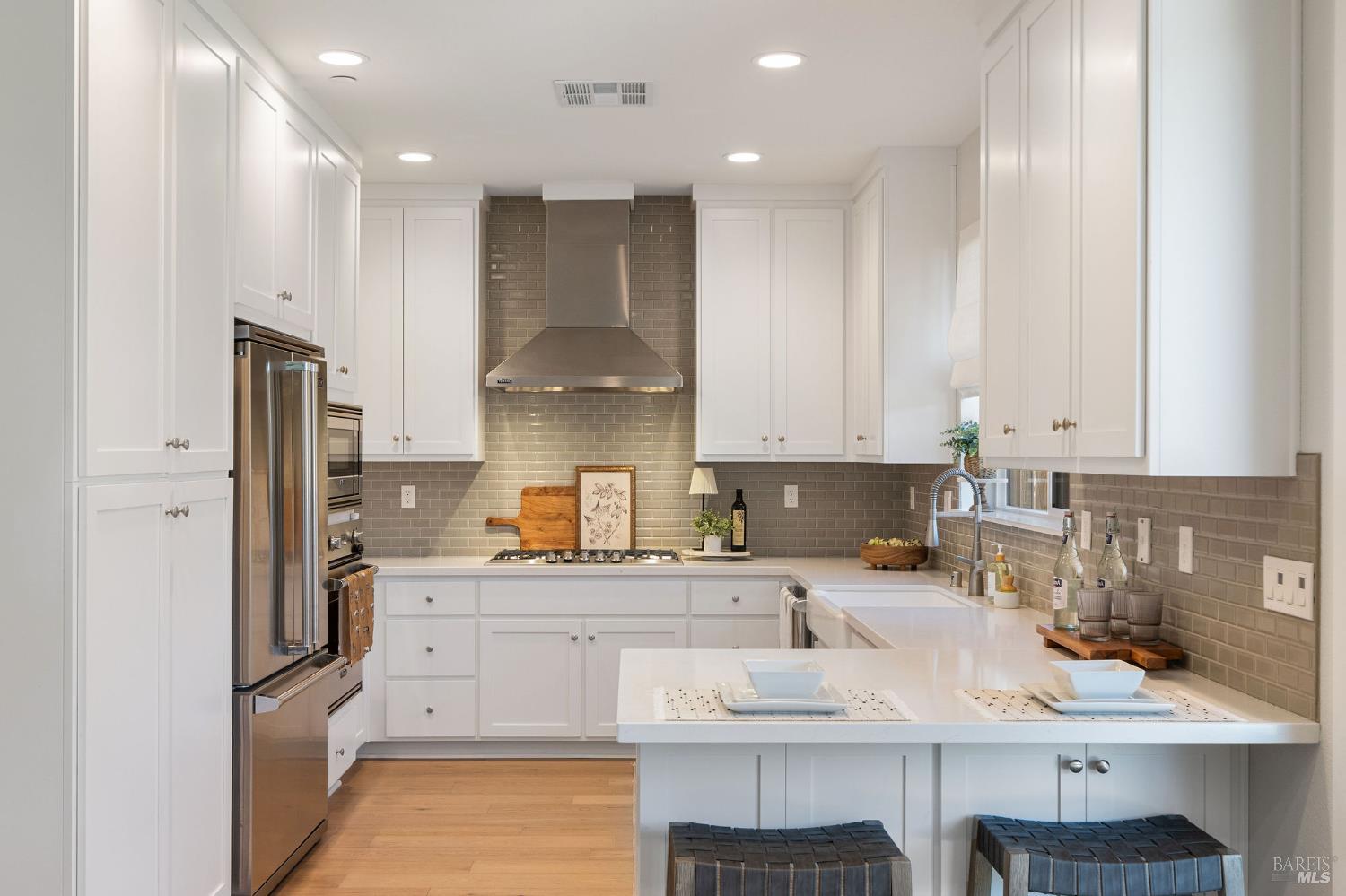 Detail Gallery Image 16 of 63 For 56 Wine Press Way, Napa,  CA 94558 - 4 Beds | 3/1 Baths