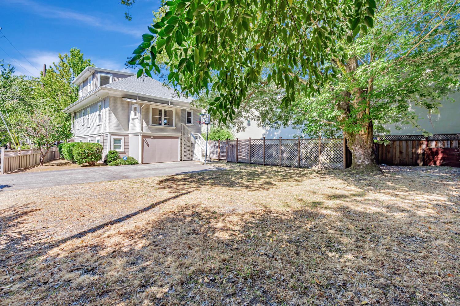 Detail Gallery Image 46 of 48 For 29 Frances St, San Rafael,  CA 94901 - – Beds | – Baths