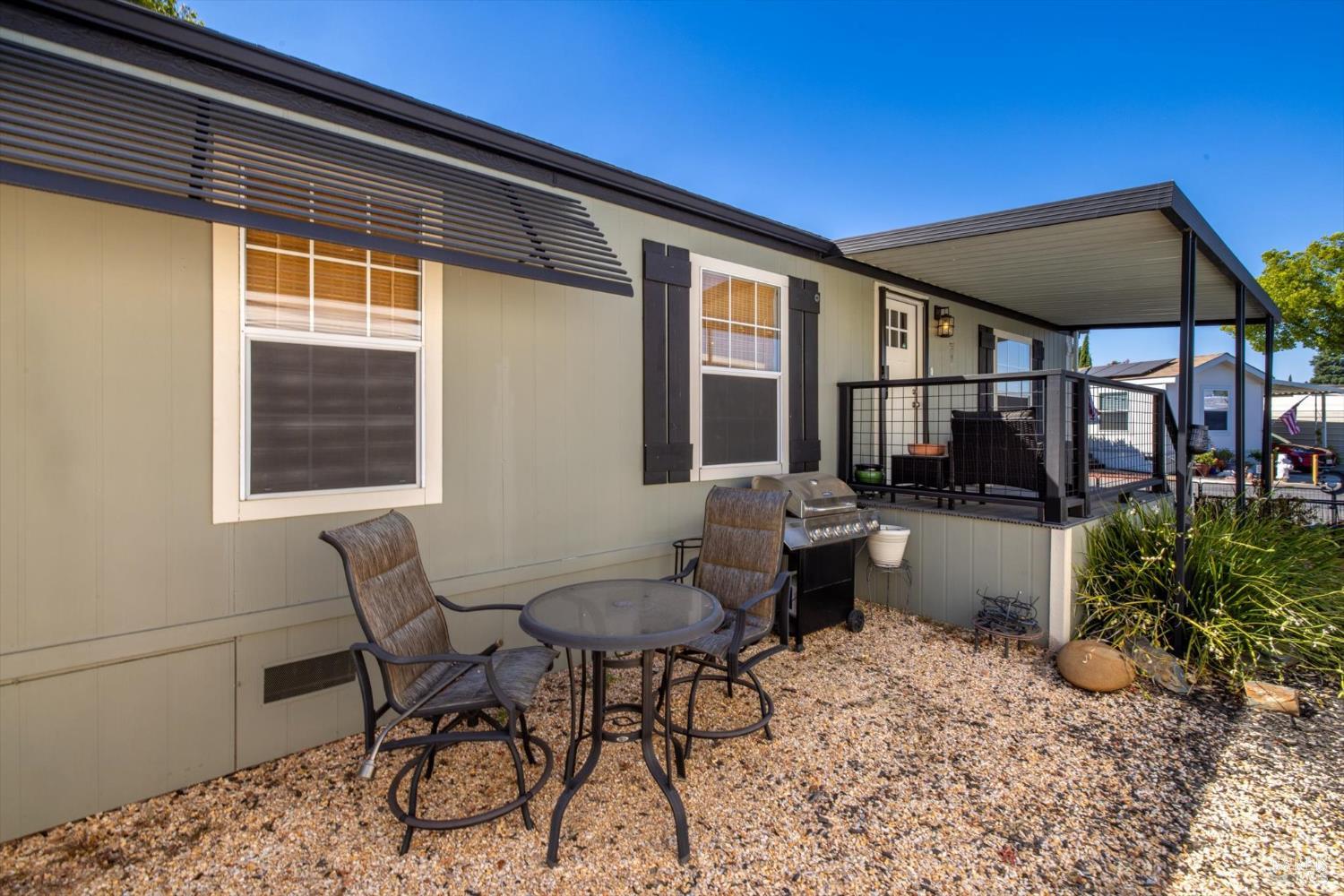 Detail Gallery Image 20 of 20 For 137 Lemon Tree Cir, Vacaville,  CA 95687 - 2 Beds | 2 Baths