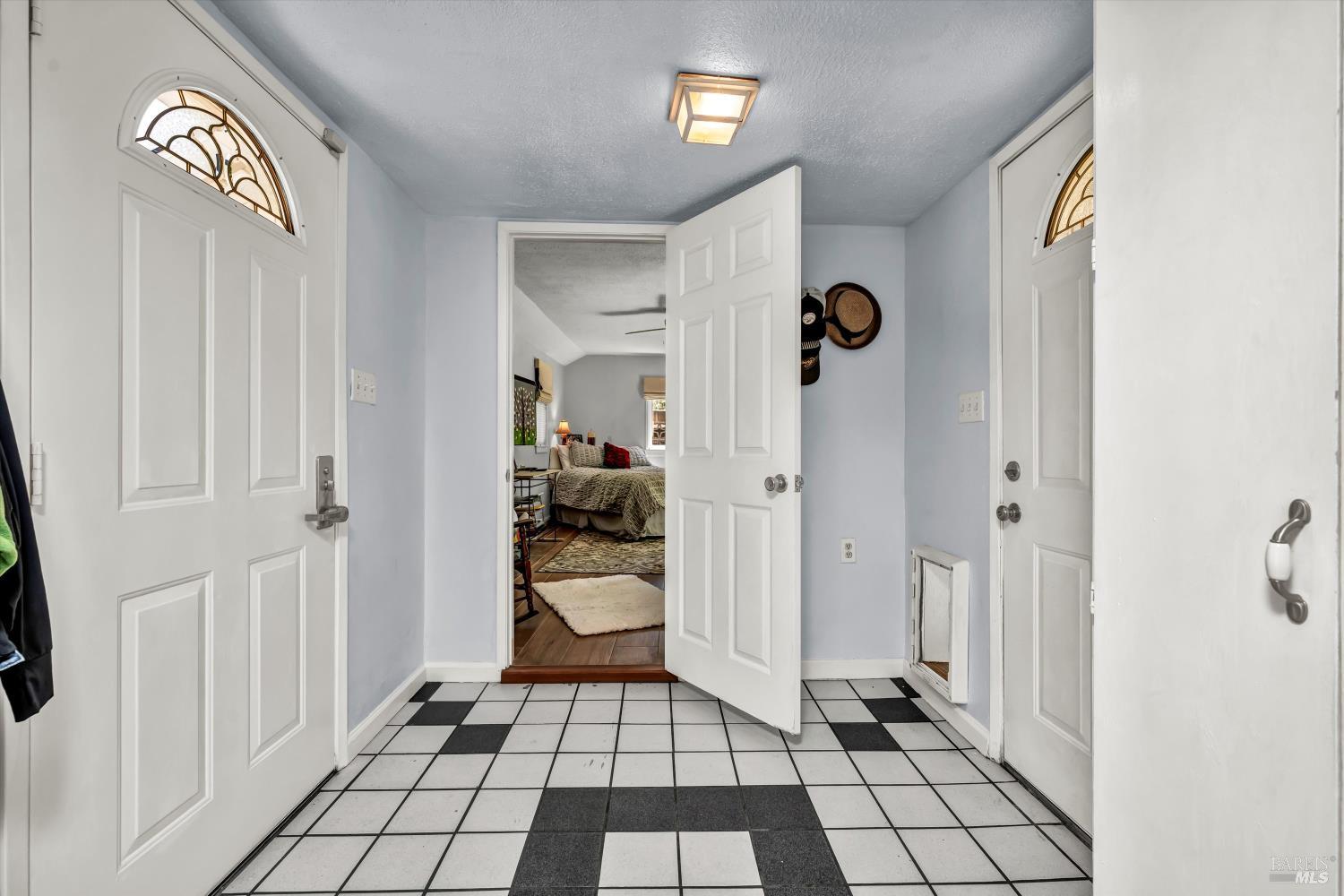 Detail Gallery Image 19 of 63 For 1015 Shetler Ave, Napa,  CA 94559 - 3 Beds | 2/1 Baths