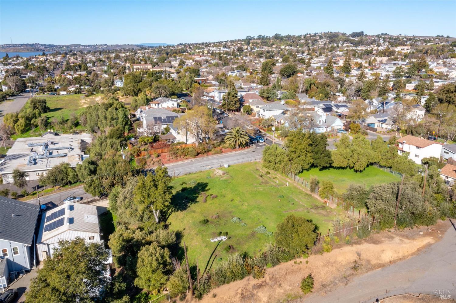 Detail Gallery Image 18 of 26 For 800 E 7th St, Benicia,  CA 94510 - – Beds | – Baths