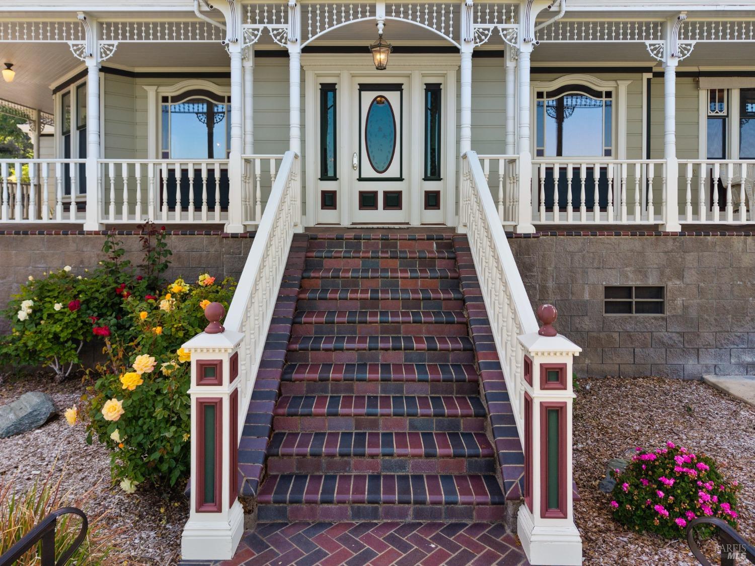 Detail Gallery Image 9 of 87 For 5605 George Rd, Lakeport,  CA 95453 - 4 Beds | 5/3 Baths
