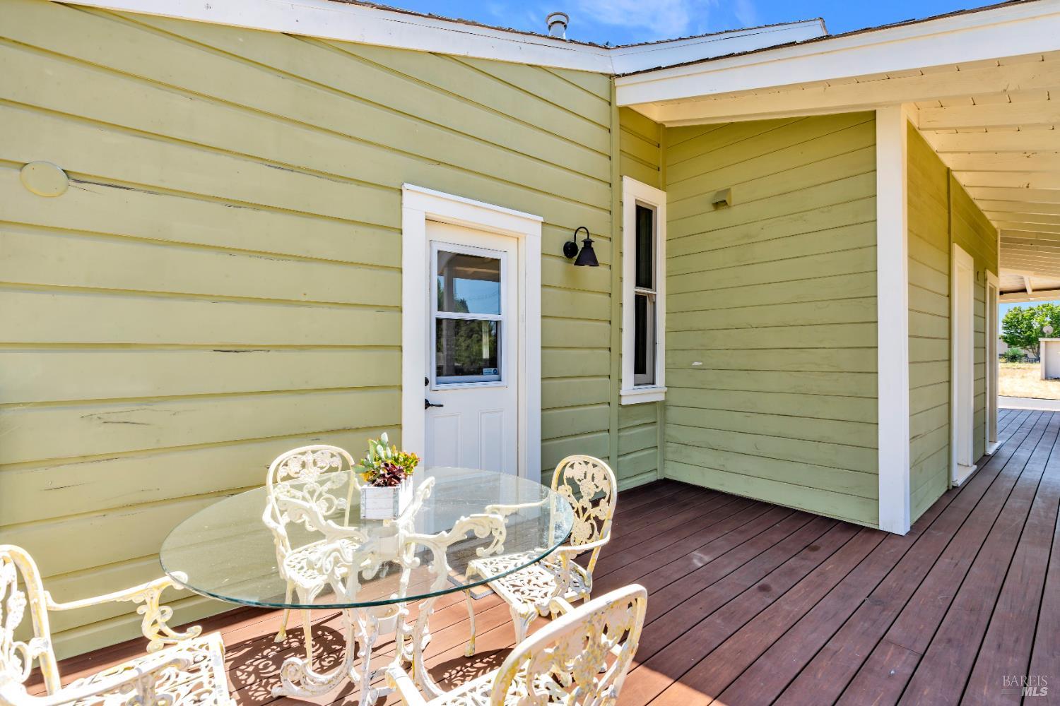 Detail Gallery Image 42 of 71 For 602 W K St, Benicia,  CA 94510 - – Beds | – Baths
