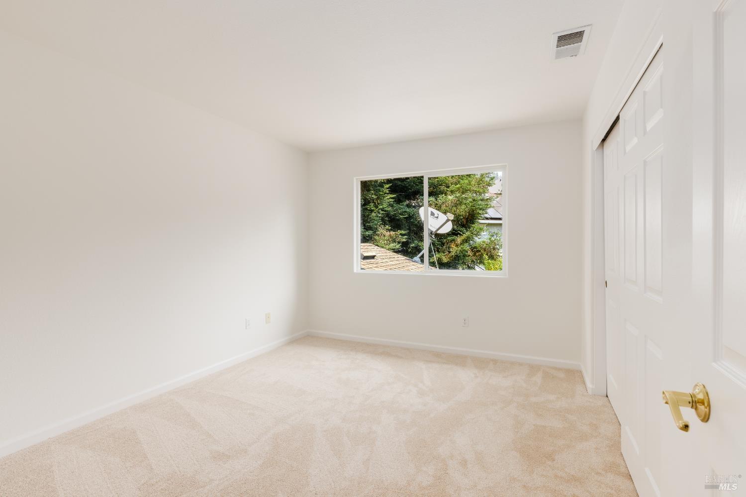 Detail Gallery Image 24 of 36 For 5795 Desoto Dr, Santa Rosa,  CA 95409 - 4 Beds | 3 Baths
