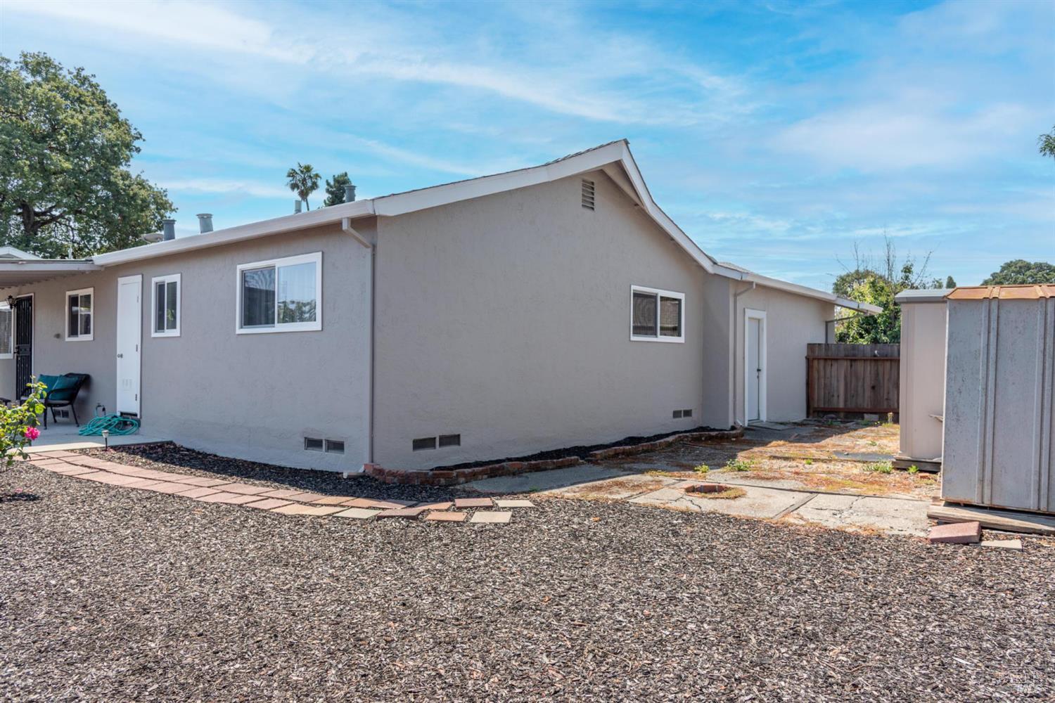 Detail Gallery Image 23 of 23 For 7 Pidgeon Ct, Petaluma,  CA 94952 - 3 Beds | 2 Baths