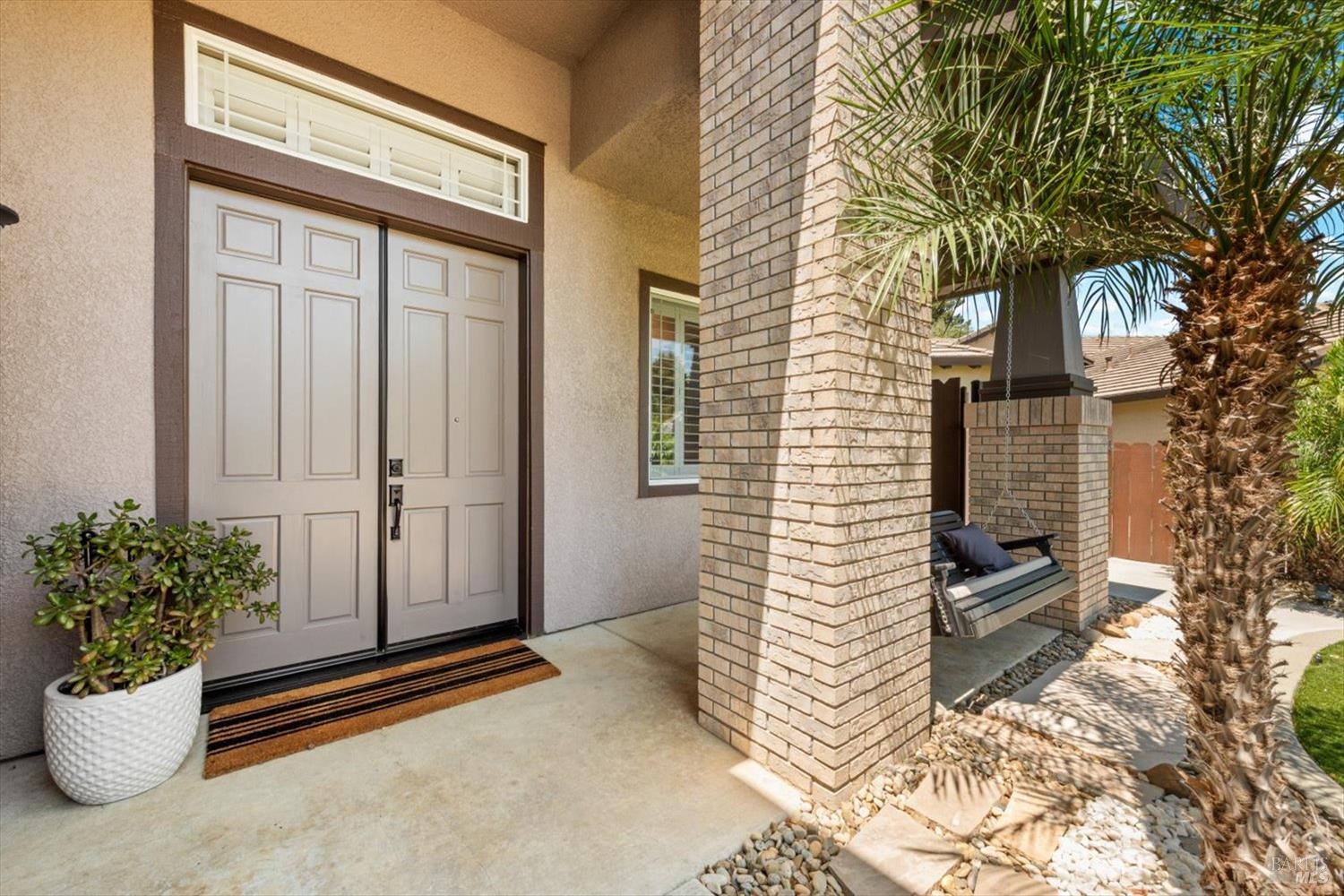 Detail Gallery Image 14 of 96 For 3305 Hillridge Ct, Fairfield,  CA 94534 - 4 Beds | 3 Baths
