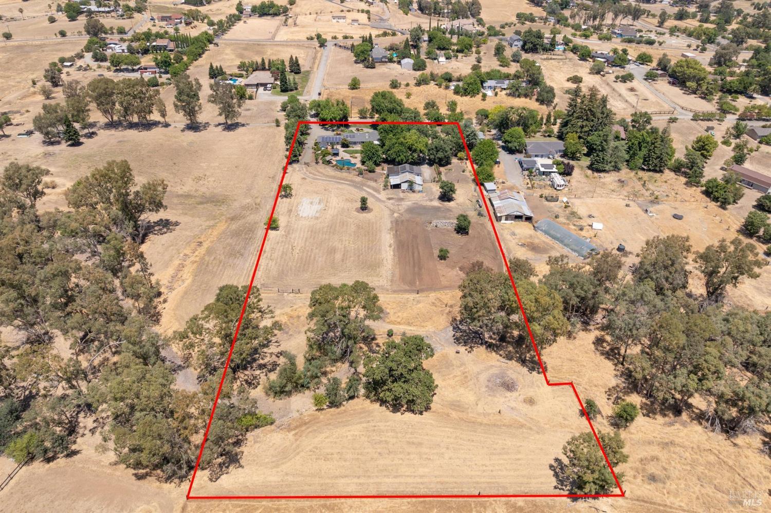 Detail Gallery Image 7 of 117 For 7598 Deer Valley Trl, Vacaville,  CA 95688 - 3 Beds | 2/1 Baths