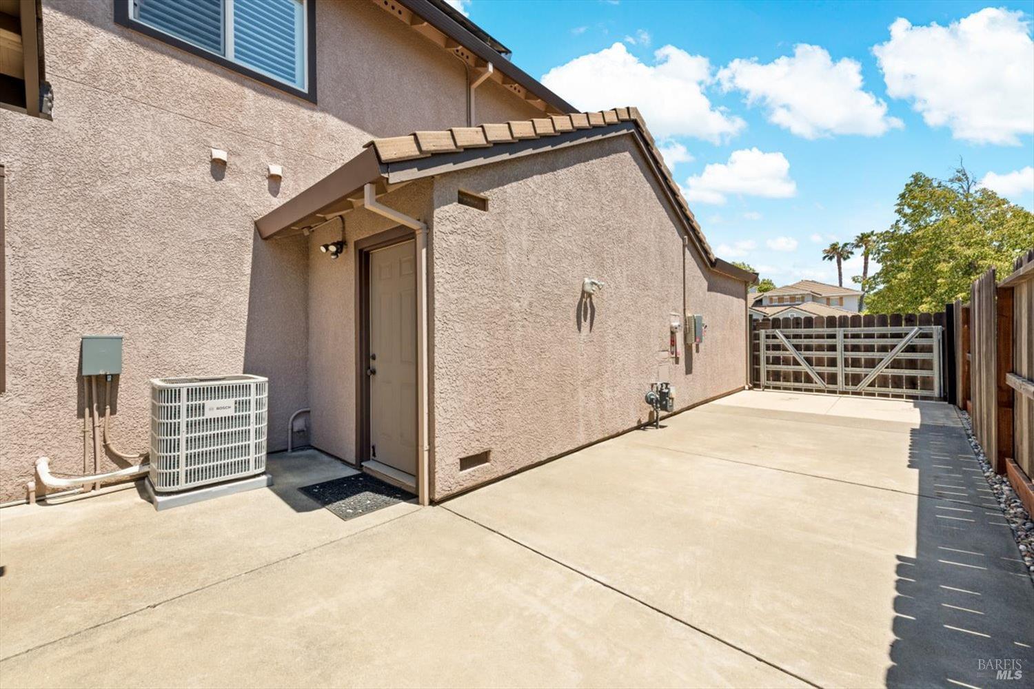 Detail Gallery Image 83 of 96 For 3305 Hillridge Ct, Fairfield,  CA 94534 - 4 Beds | 3 Baths