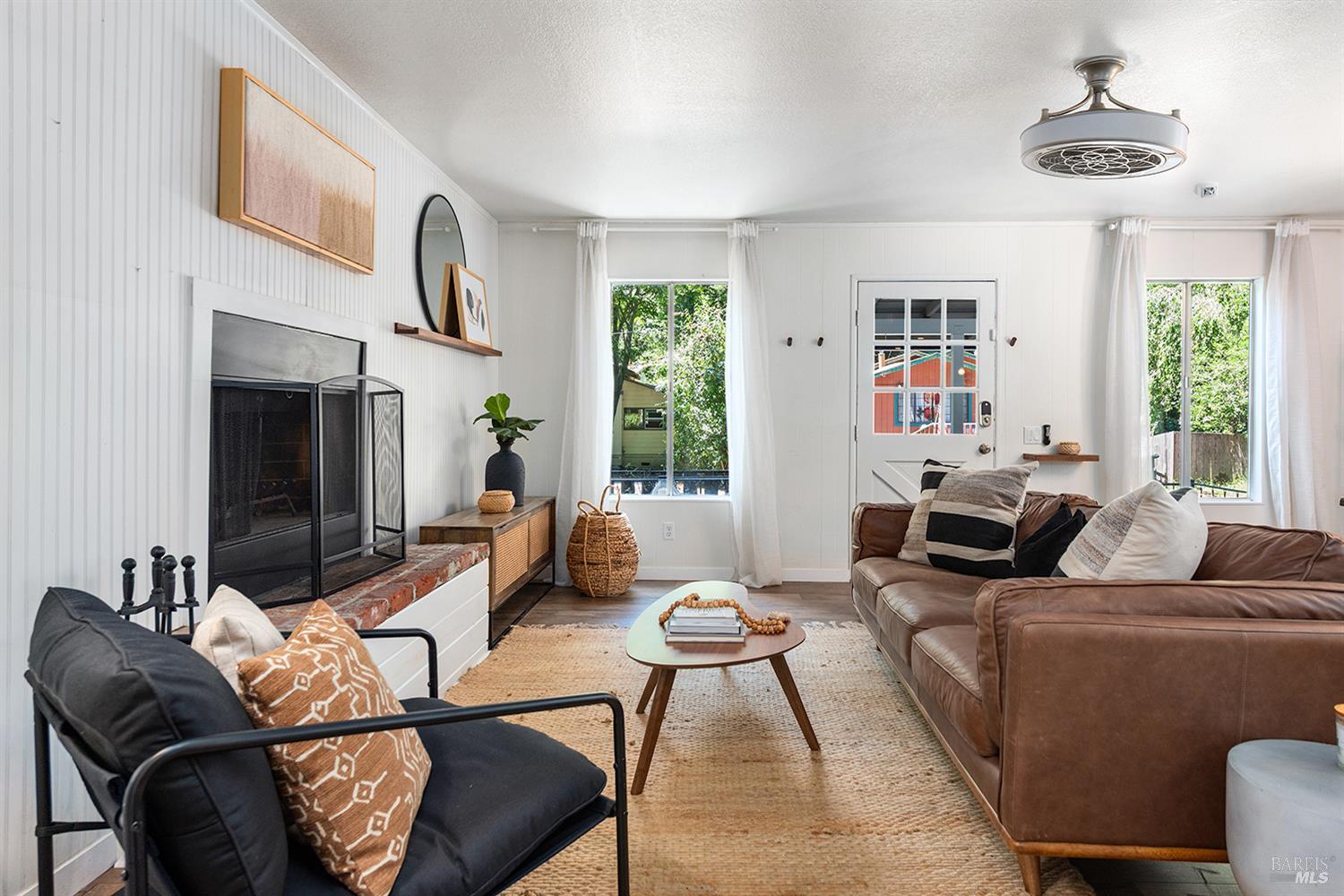 Detail Gallery Image 6 of 35 For 21854 East St, Villa Grande,  CA 95486 - 2 Beds | 1 Baths