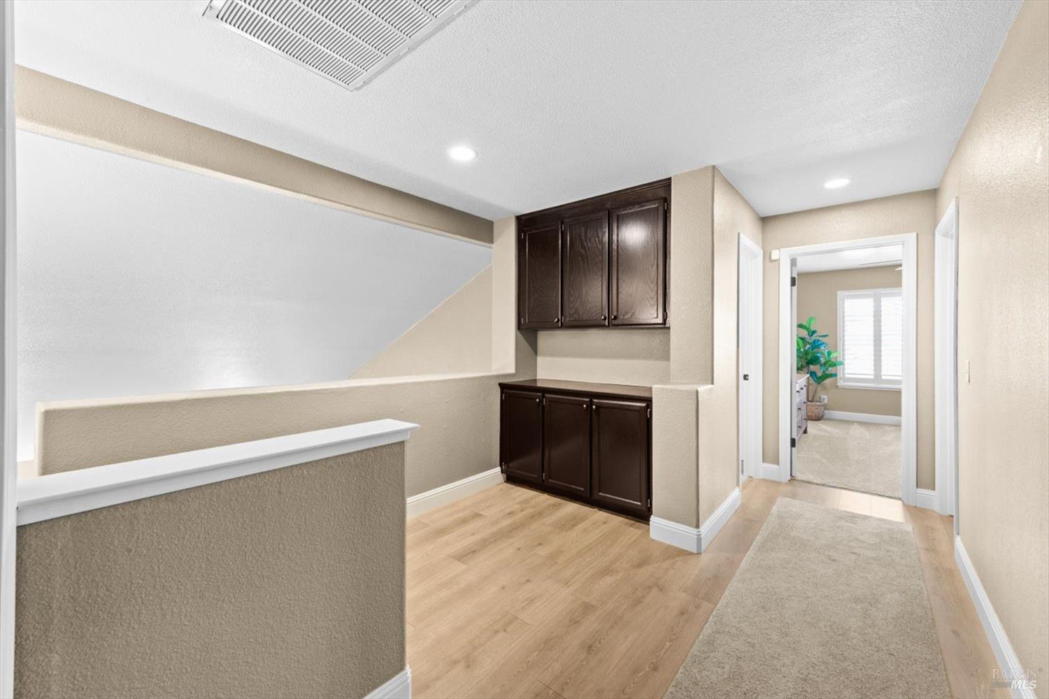 Detail Gallery Image 47 of 96 For 3305 Hillridge Ct, Fairfield,  CA 94534 - 4 Beds | 3 Baths