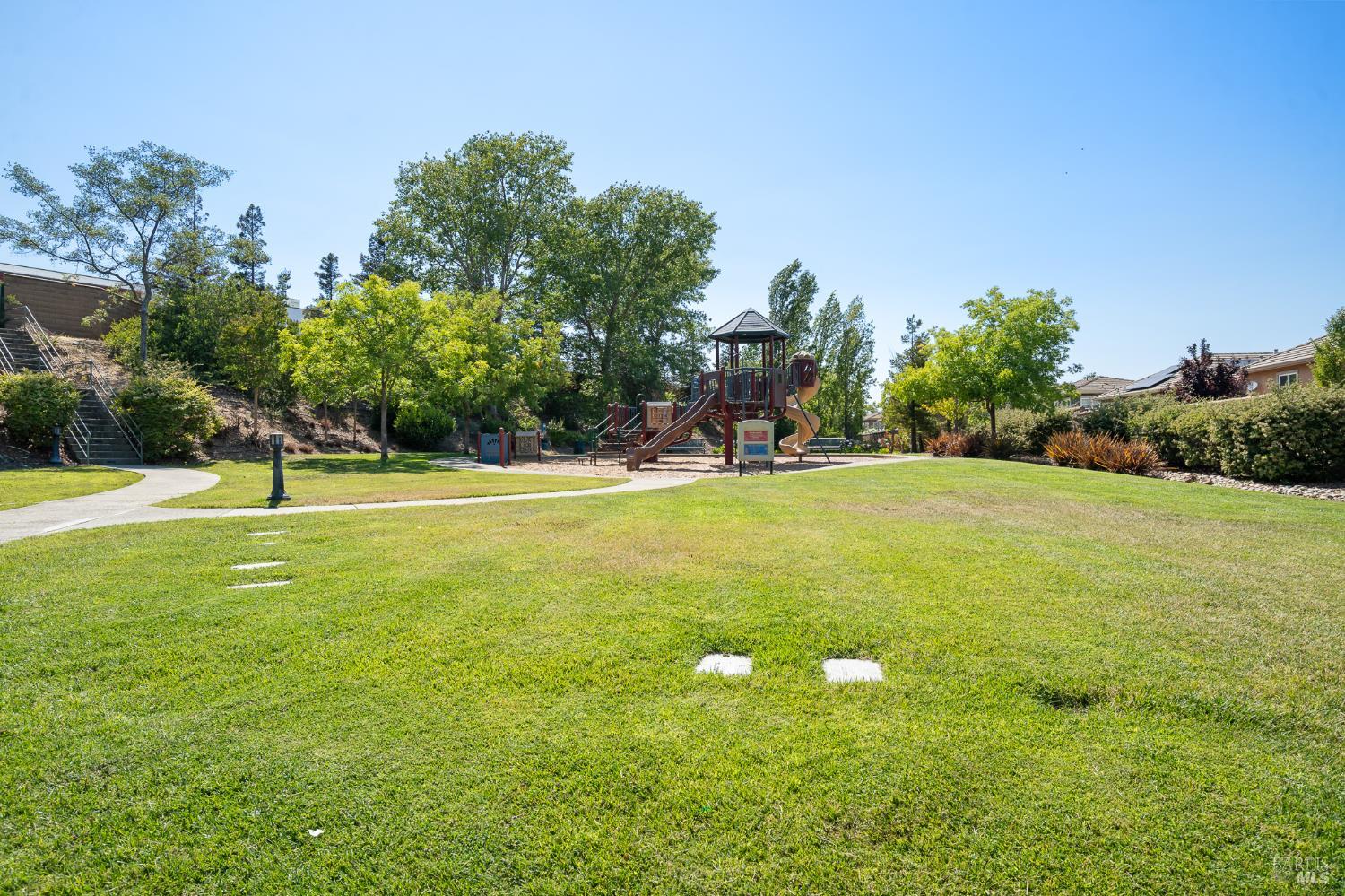 Detail Gallery Image 58 of 68 For 9272 Hallmark Pl, Vallejo,  CA 94591 - 4 Beds | 4 Baths