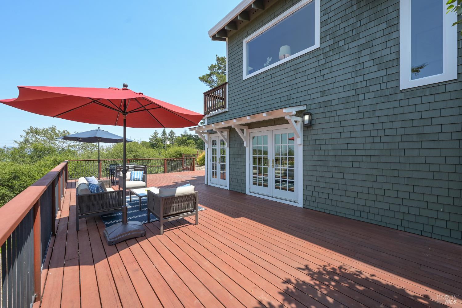 Detail Gallery Image 33 of 48 For 2547 Lewis Dr, Sebastopol,  CA 95472 - 3 Beds | 3 Baths