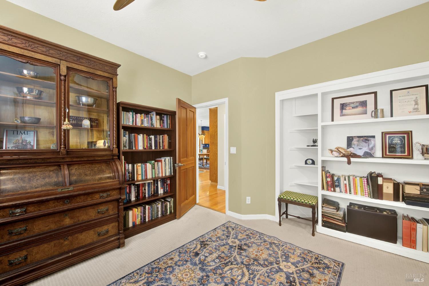 Detail Gallery Image 33 of 71 For 3560 Crownridge Ct, Fairfield,  CA 94534 - 5 Beds | 4 Baths