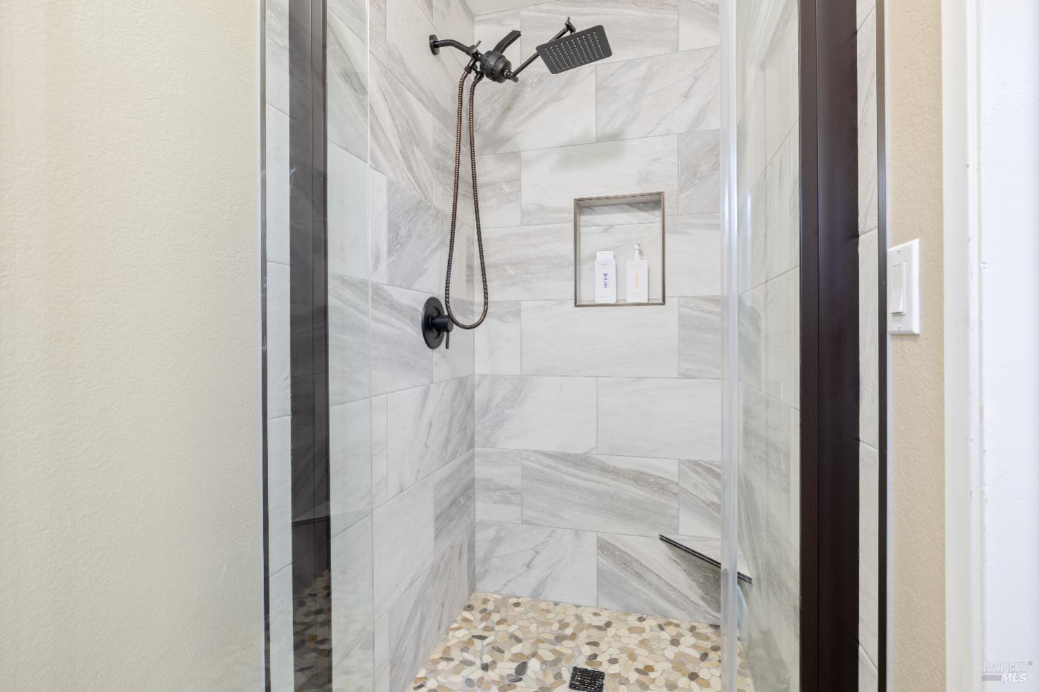 Detail Gallery Image 24 of 73 For 414 Brunswick Dr, Vallejo,  CA 94591 - 3 Beds | 2 Baths