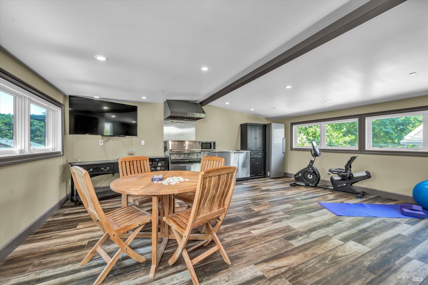 Detail Gallery Image 30 of 44 For 401 Matheson St, Healdsburg,  CA 95448 - 3 Beds | 2 Baths