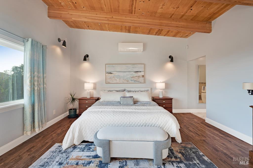 Detail Gallery Image 38 of 75 For 5560 Crystal Dr, Santa Rosa,  CA 95404 - 3 Beds | 2/1 Baths