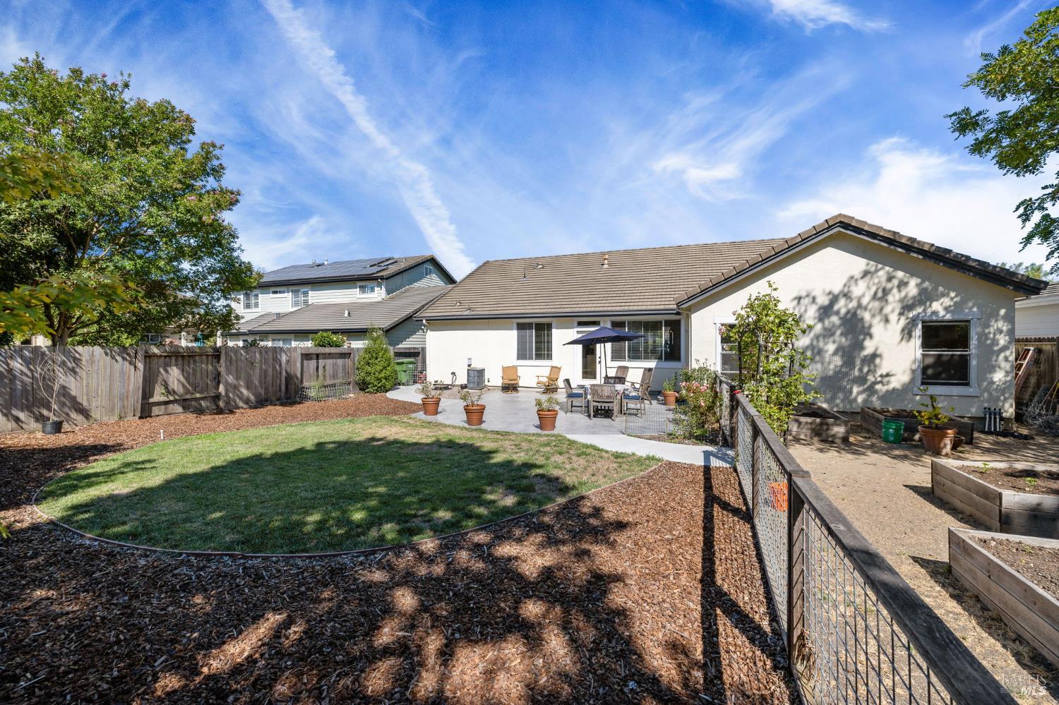 Detail Gallery Image 38 of 47 For 1628 Andover Way, Petaluma,  CA 94954 - 4 Beds | 2 Baths