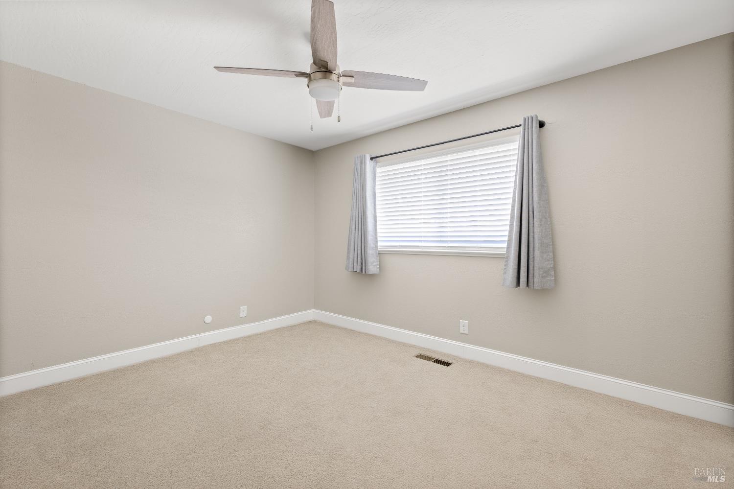 Detail Gallery Image 58 of 73 For 414 Brunswick Dr, Vallejo,  CA 94591 - 3 Beds | 2 Baths