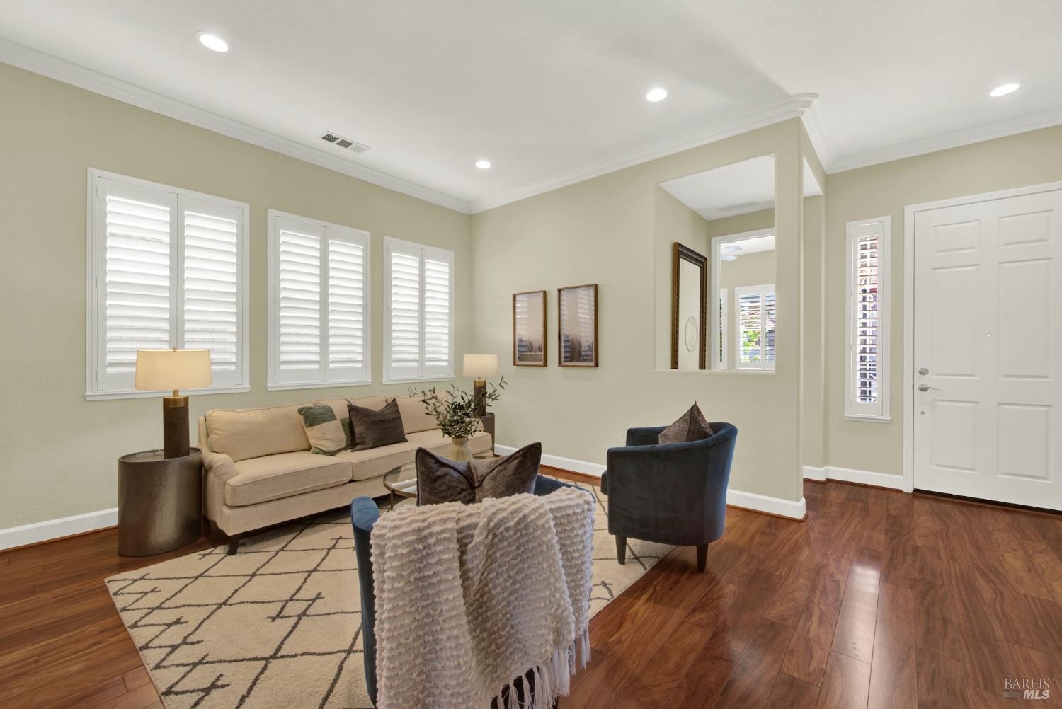 Detail Gallery Image 16 of 77 For 949 Lancaster St, Vacaville,  CA 95687 - 4 Beds | 2 Baths
