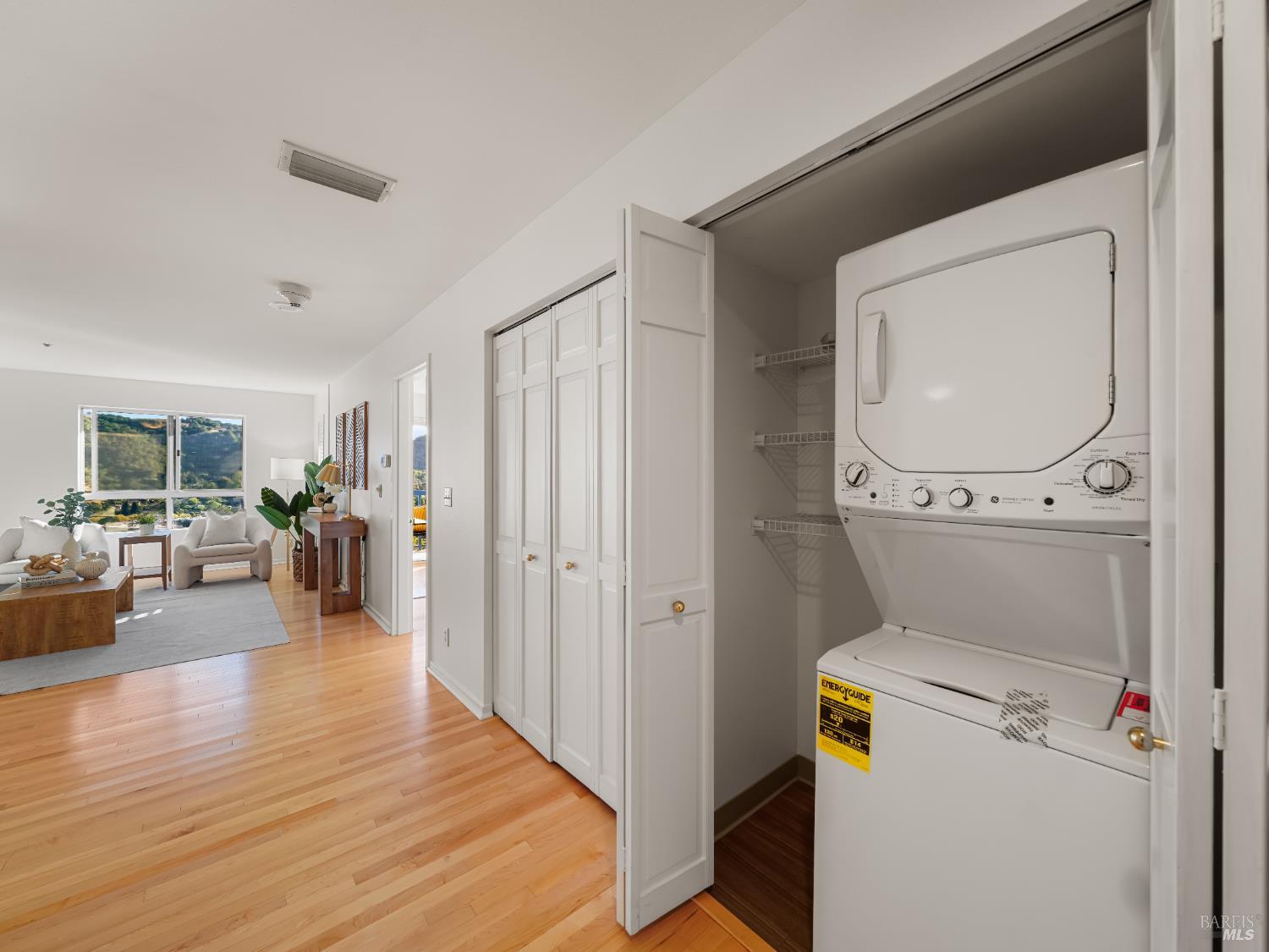 Detail Gallery Image 25 of 37 For 100 Thorndale Dr #326,  San Rafael,  CA 94903 - 2 Beds | 2 Baths