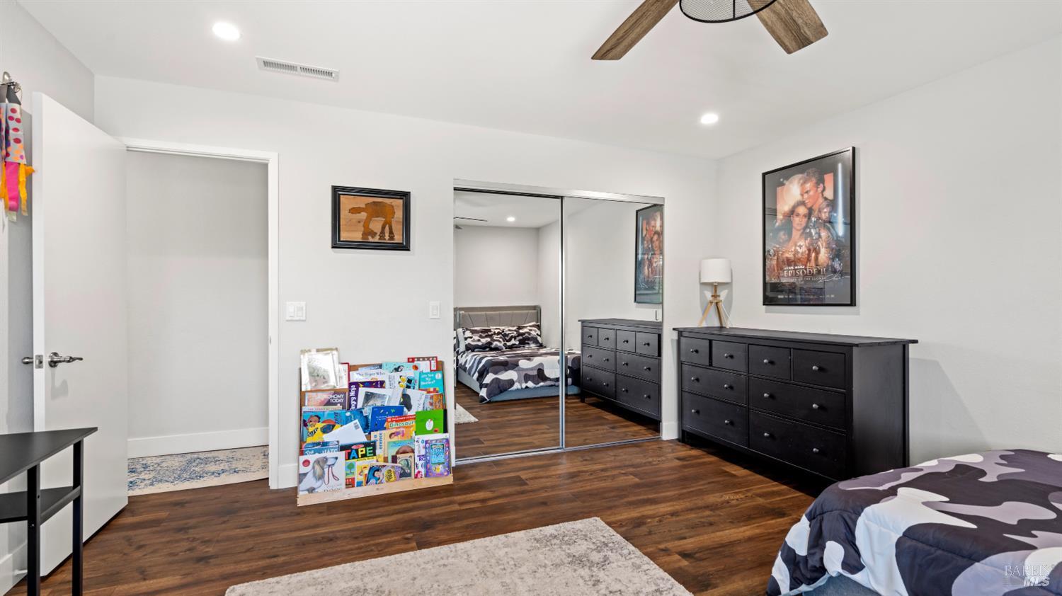 Detail Gallery Image 47 of 61 For 1711 Capistrano Dr, Petaluma,  CA 94954 - 6 Beds | 2/1 Baths