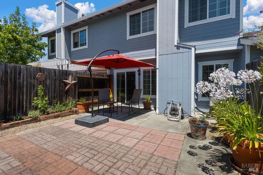Detail Gallery Image 22 of 33 For 1774 Devonshire Dr, Benicia,  CA 94510 - 3 Beds | 2/1 Baths