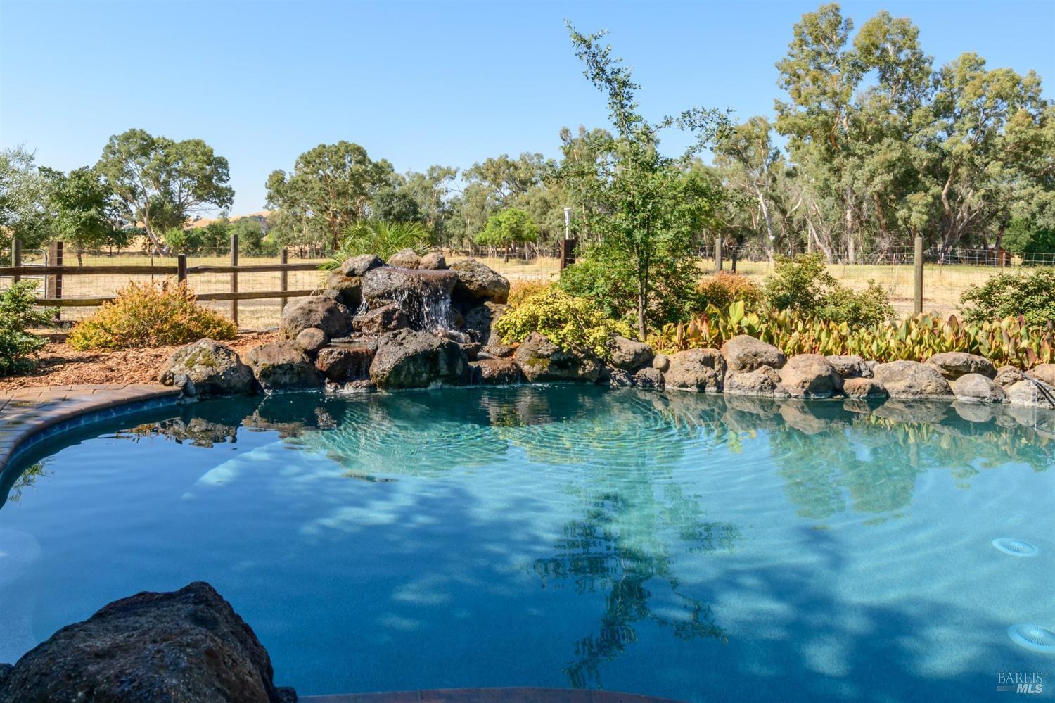 Detail Gallery Image 51 of 117 For 7598 Deer Valley Trl, Vacaville,  CA 95688 - 3 Beds | 2/1 Baths