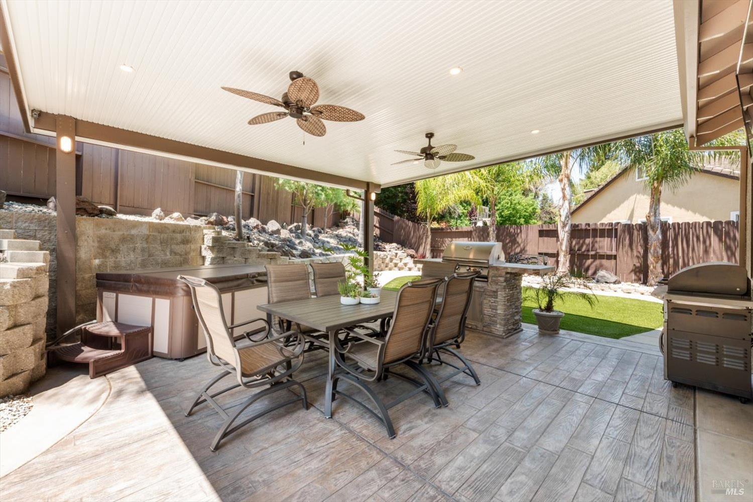 Detail Gallery Image 68 of 96 For 3305 Hillridge Ct, Fairfield,  CA 94534 - 4 Beds | 3 Baths