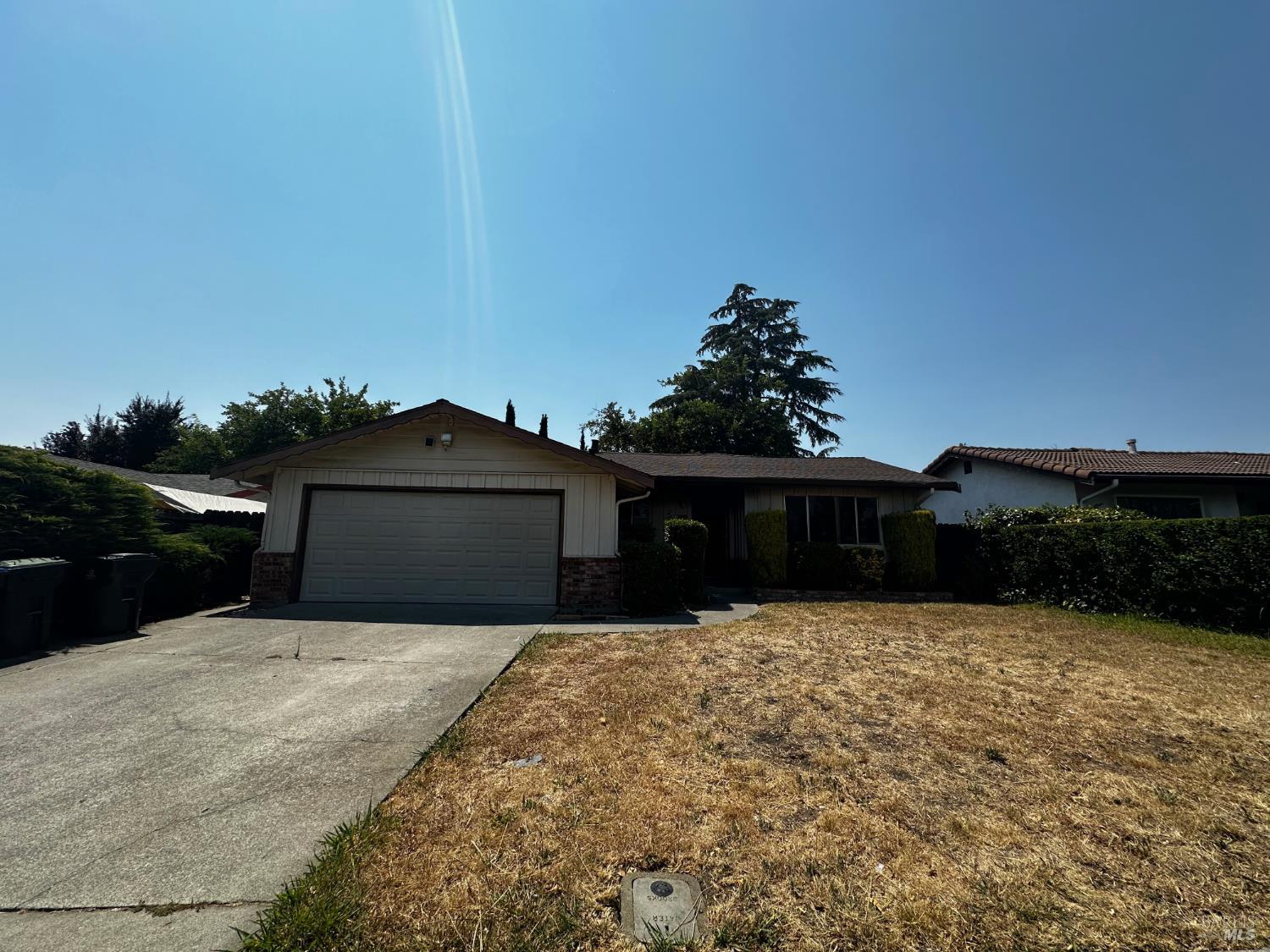 Detail Gallery Image 1 of 16 For 2051 Barbour Dr, Fairfield,  CA 94534 - 3 Beds | 2 Baths