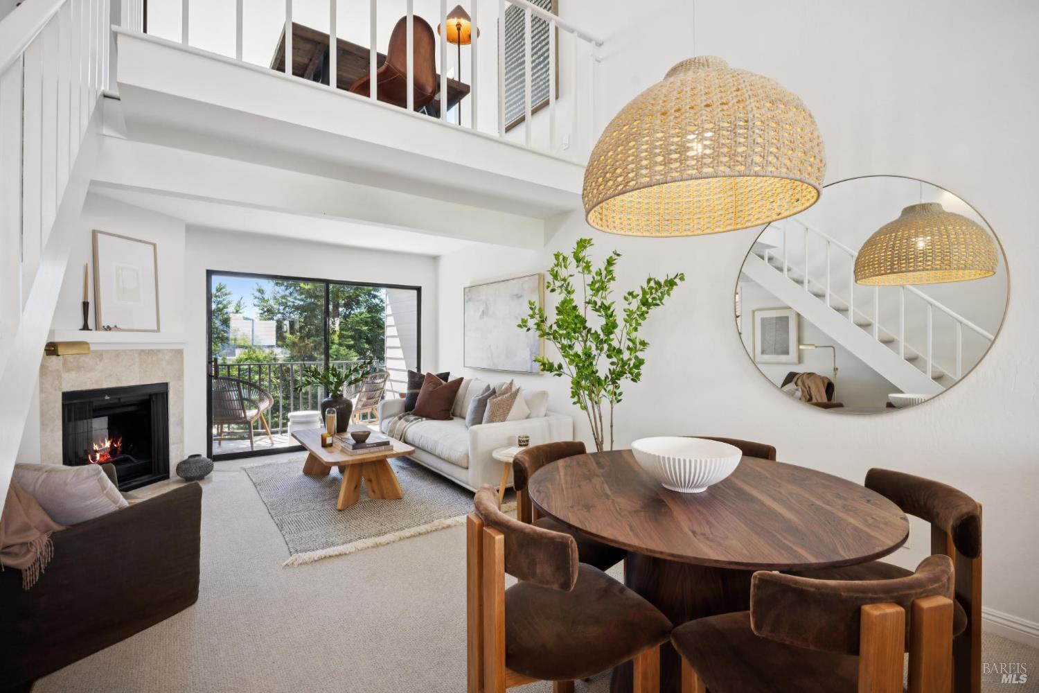 Detail Gallery Image 1 of 17 For 904 via Casitas Unkn, Greenbrae,  CA 94904 - 3 Beds | 2 Baths