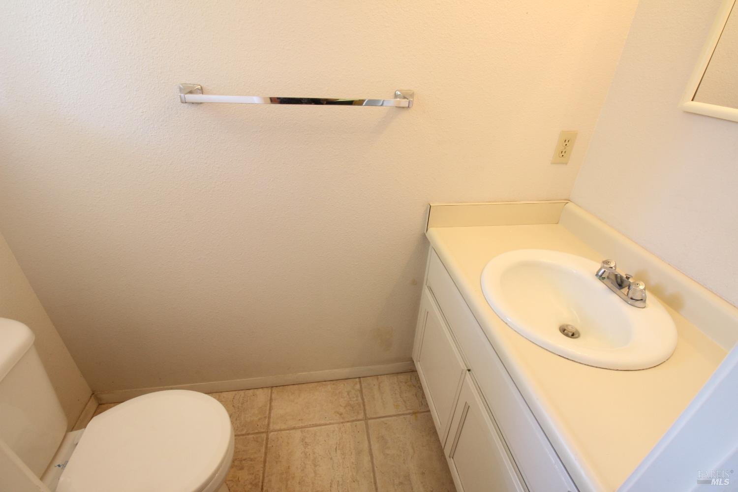 Detail Gallery Image 22 of 48 For 500 Logan St, Rio Vista,  CA 94571 - 3 Beds | 2/1 Baths
